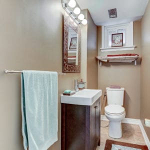 82 Brampton Rd - Basement Washroom