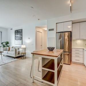 2105-10 Park Lawn Rd Kitchen