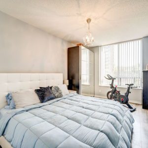 5233 Dundas Street West Bedroom