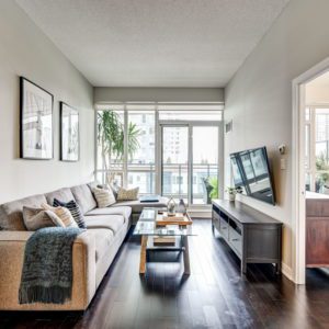 605-4070 Confederation Pkwy Mississauga Living