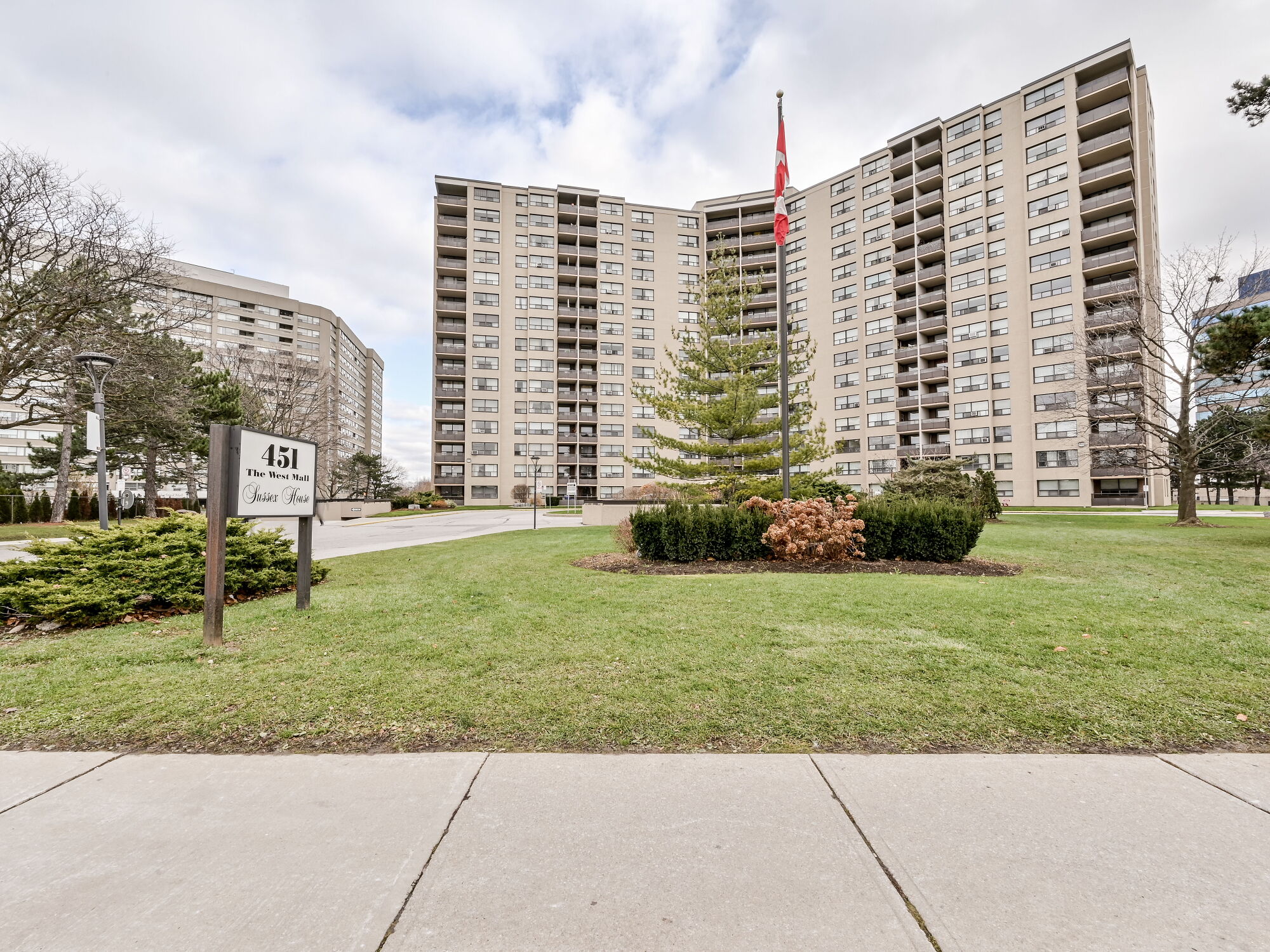 The Acri Team Etobicoke Real Estate Agents RE/MAX Professionals