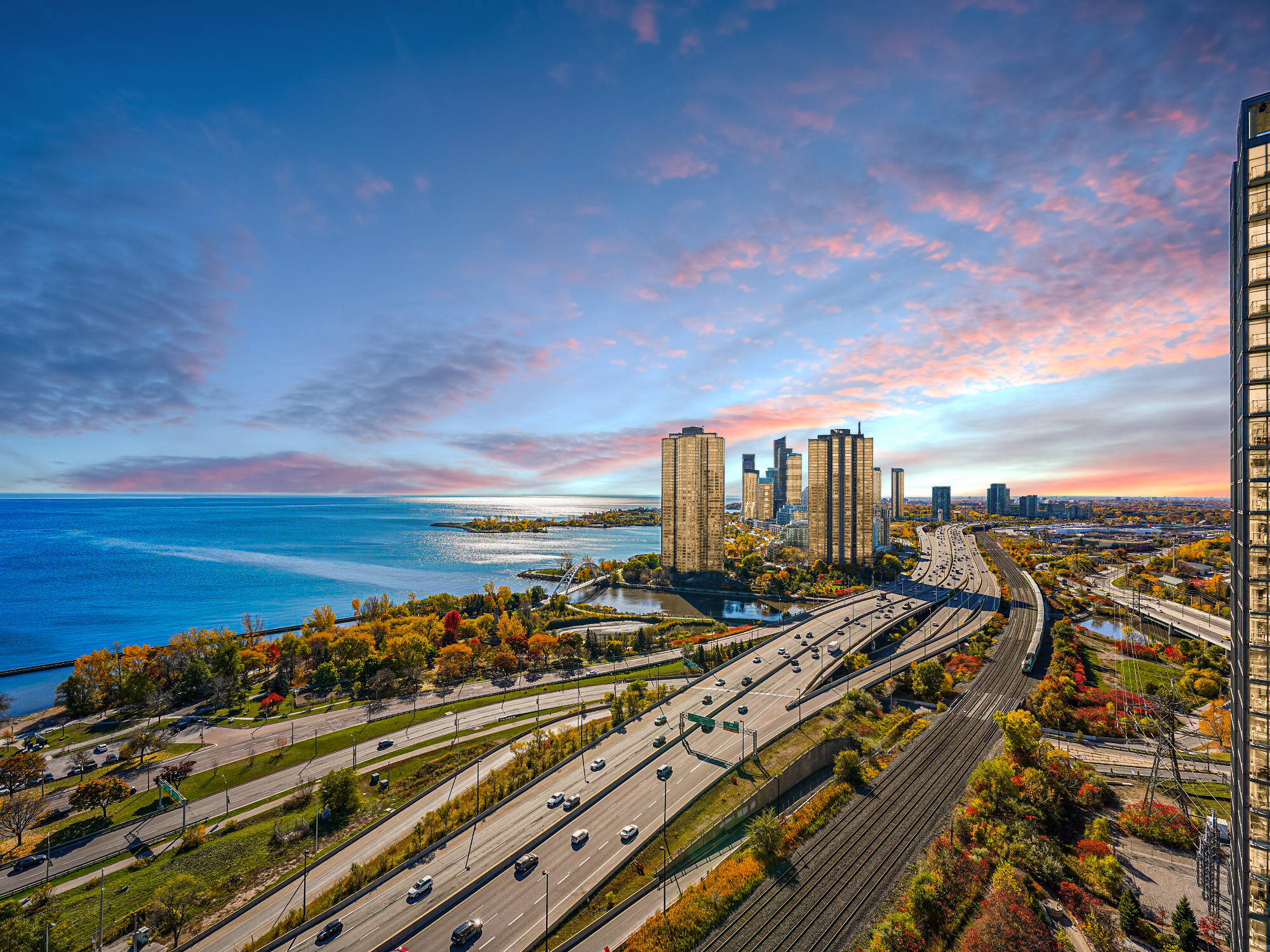 Why Invest in Etobicoke Condos? Etobicoke Real Estate Agents